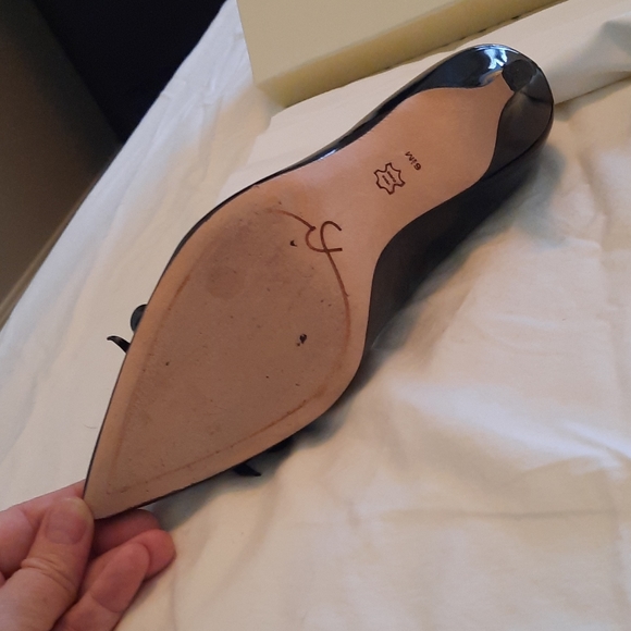 Black Patent Leather heels - Picture 3 of 7